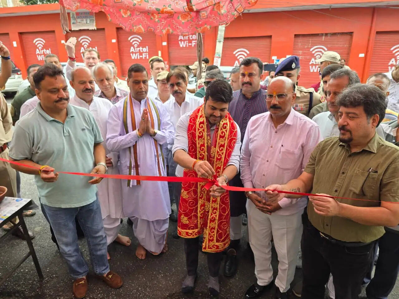हीटवेव से बचाव और पर्यावरण संरक्षण के लिए जनजागरूकता अभियान