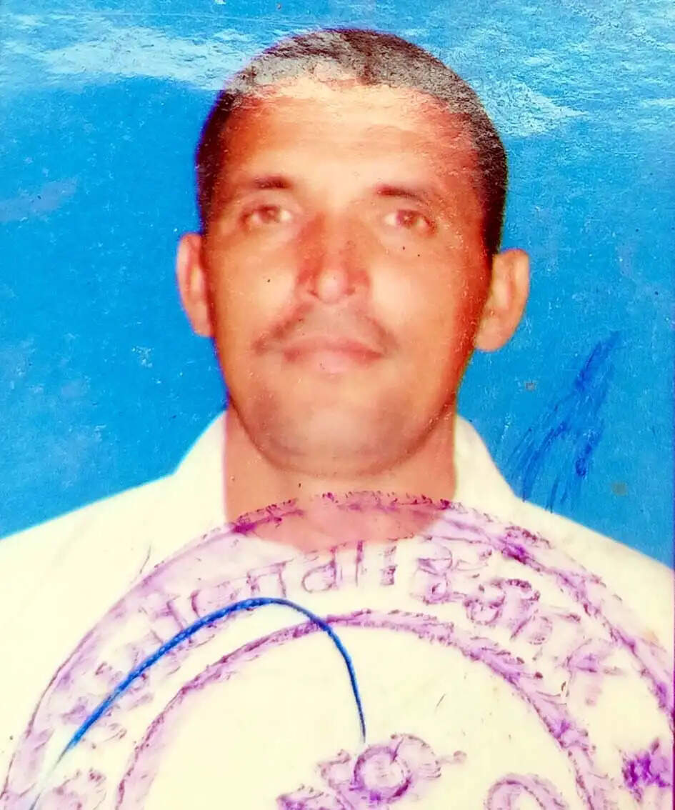 हिसार : खेत में मधुमक्खियां के काटने से किसान की मौत