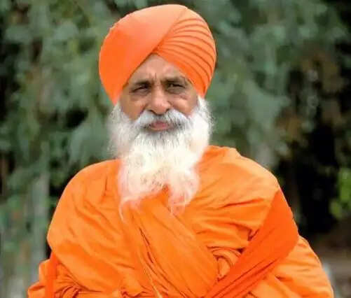 बुड्ढा नाला की सफाई नहीं होने पर सांसद संत सीचेवाल ने अपनी ही सरकार की कार्यप्रणाली पर उठाए सवाल