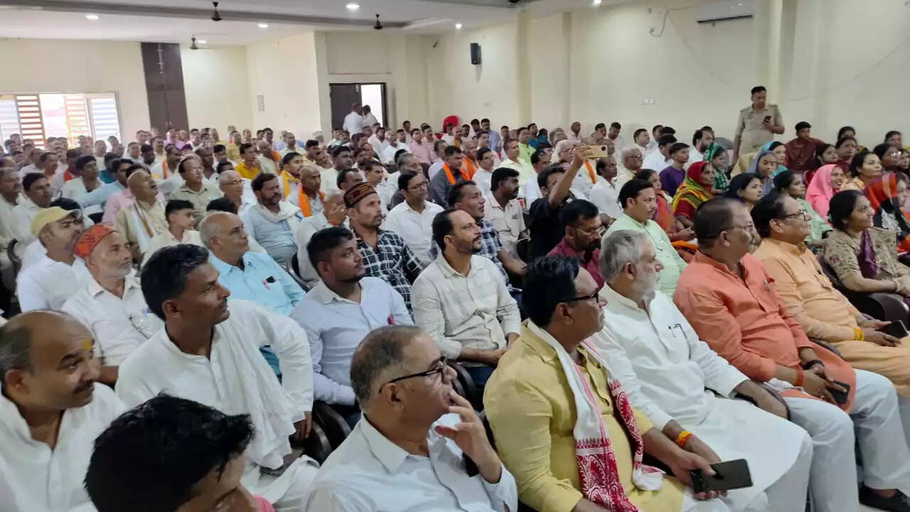 डॉ. मुखर्जी राष्ट्रीय एकता- अखण्डता के थे श्रेष्ठ नायक : अमर पाल मौर्य