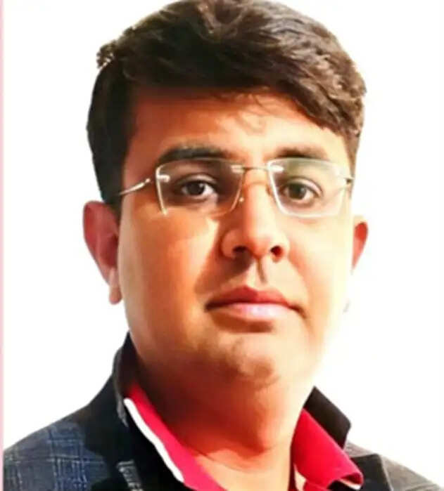 अदालत की कसौटी में स्थानांतरण नीति