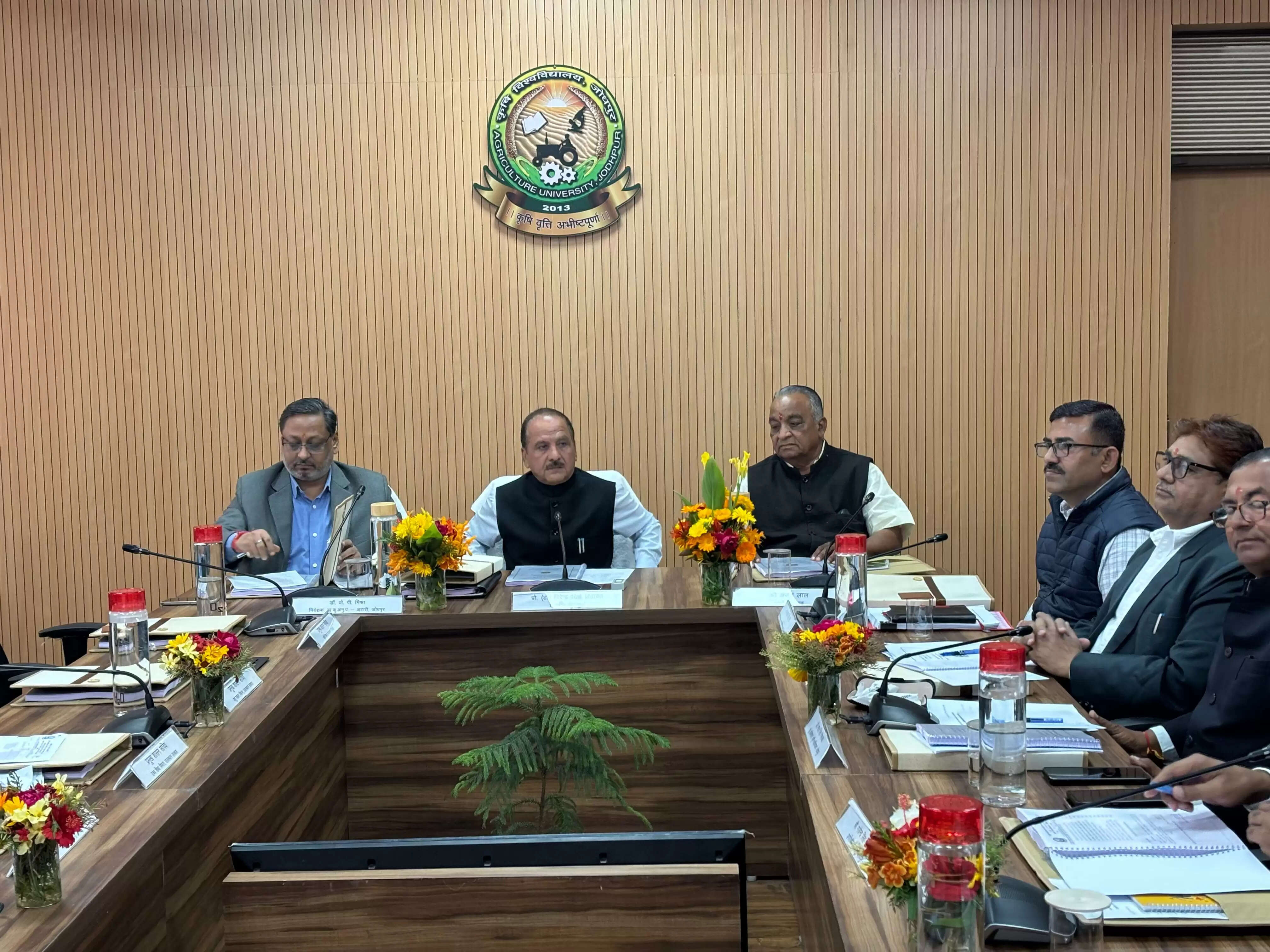 शुद्ध डेयरी उत्पादों की बाजार में मांग: कुलगुरु