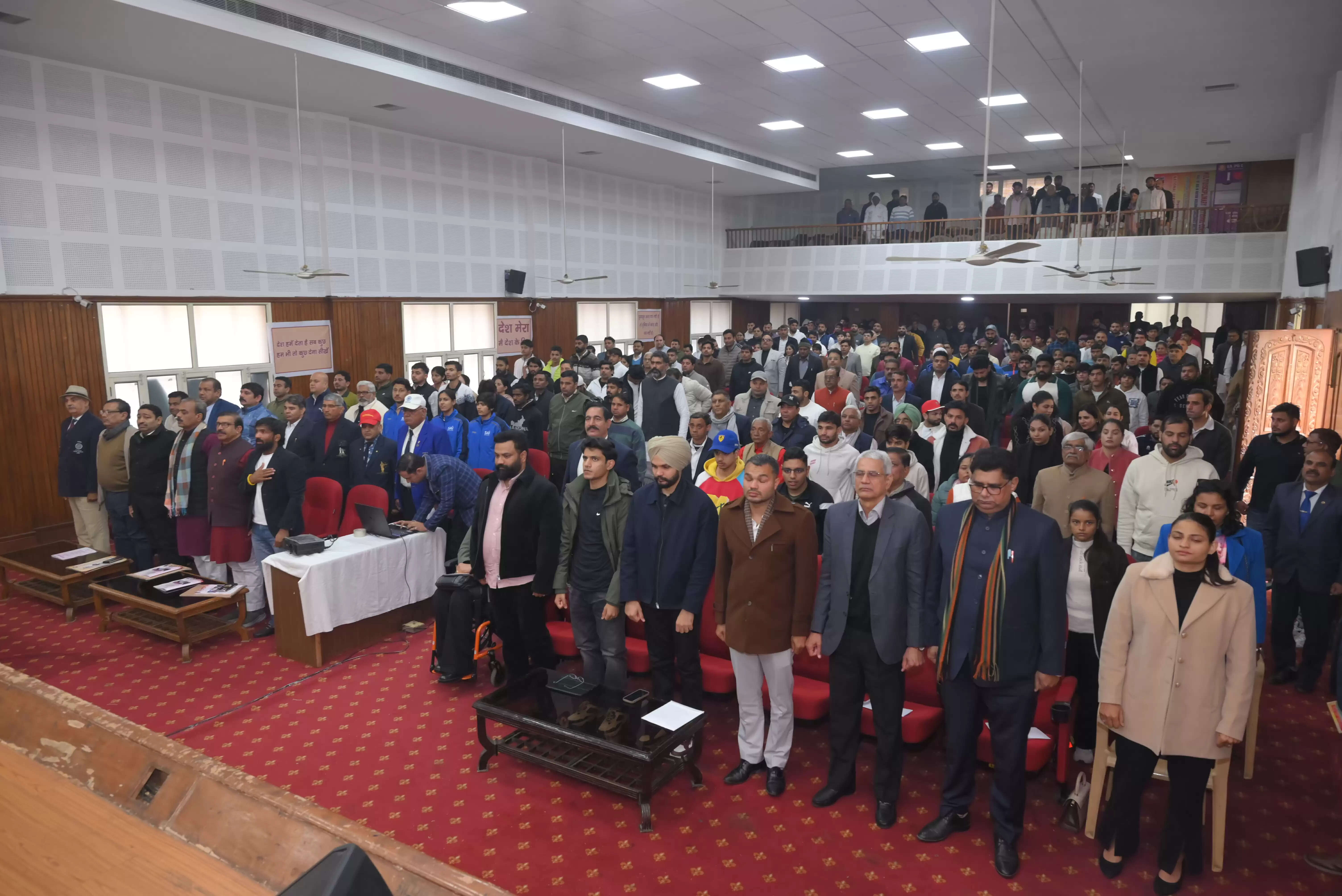 सामाजिक समरसता, पर्यावरण संरक्षण और कर्तव्य बोध से विश्वगुरु बनेगा भारत : आलोक कुमार