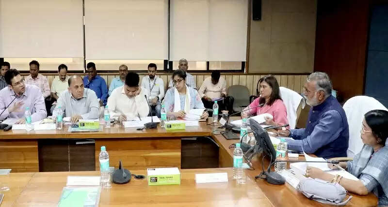 मध्य प्रदेश राज्य रोजगार गारंटी परिषद की कार्यकारिणी समिति की छठवीं बैठक संपन्न