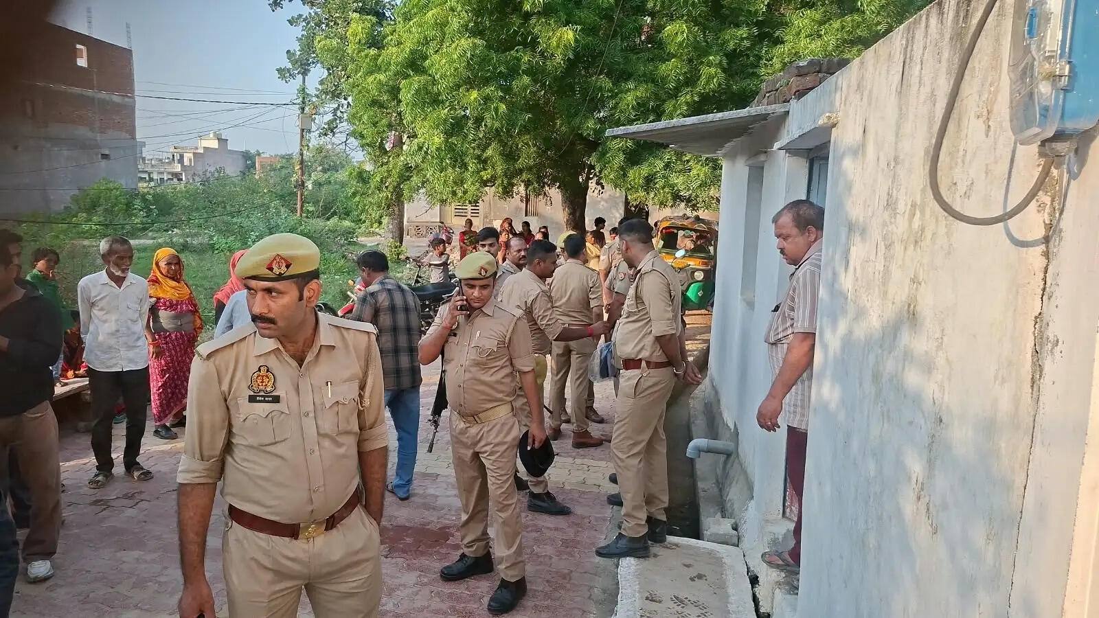 दिनदहाड़े छात्रा की गोली मारकर हत्या, प्रेमी पर संदेह