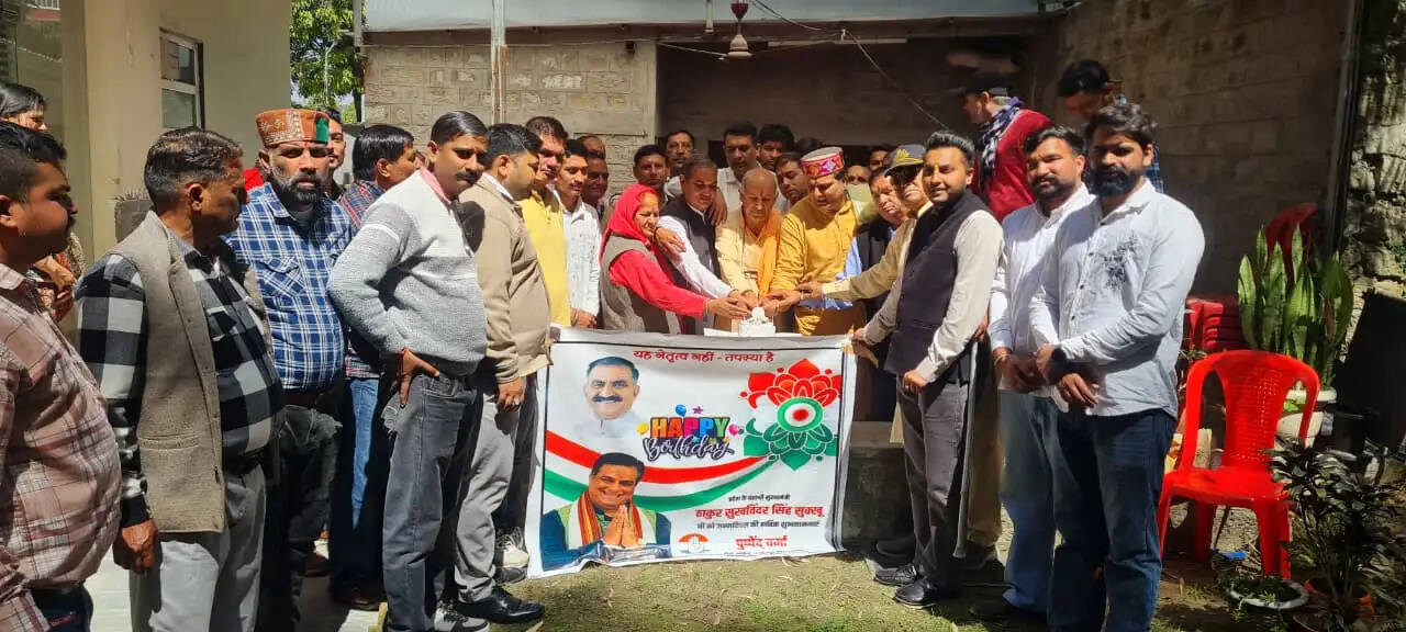 सीएम सुक्खू के 62वें जन्मदिवस पर हमीरपुर में हर्षोल्लास, बॉक्सिंग प्रतियोगिता व एक युद्ध नशे के विरुद्ध अभियान का शुभारंभ