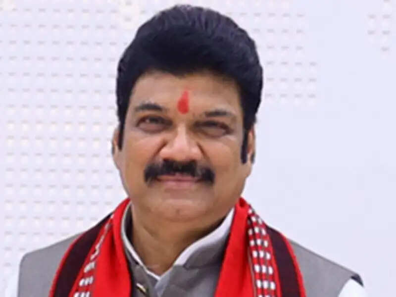 मध्य प्रदेश में पेट्रोलियम पदार्थों की पर्याप्त उपलब्धता, अफवाहों से बचें : खाद्य मंत्री राजपूत