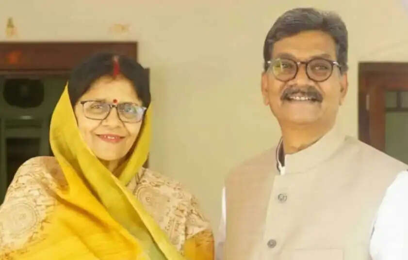 डॉ. चरणदास महंत एवं ज्योत्सना महंत ने दी होली की शुभकामनाएं