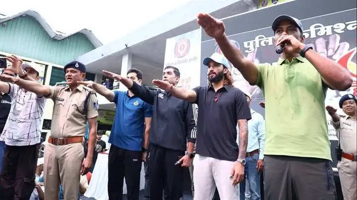 (अपडेट) इंदौरः रन फार हेल्दी लाइफ मैराथन में नागरिकों ने दिया नशामुक्त समाज के निर्माण का सशक्त संदेश