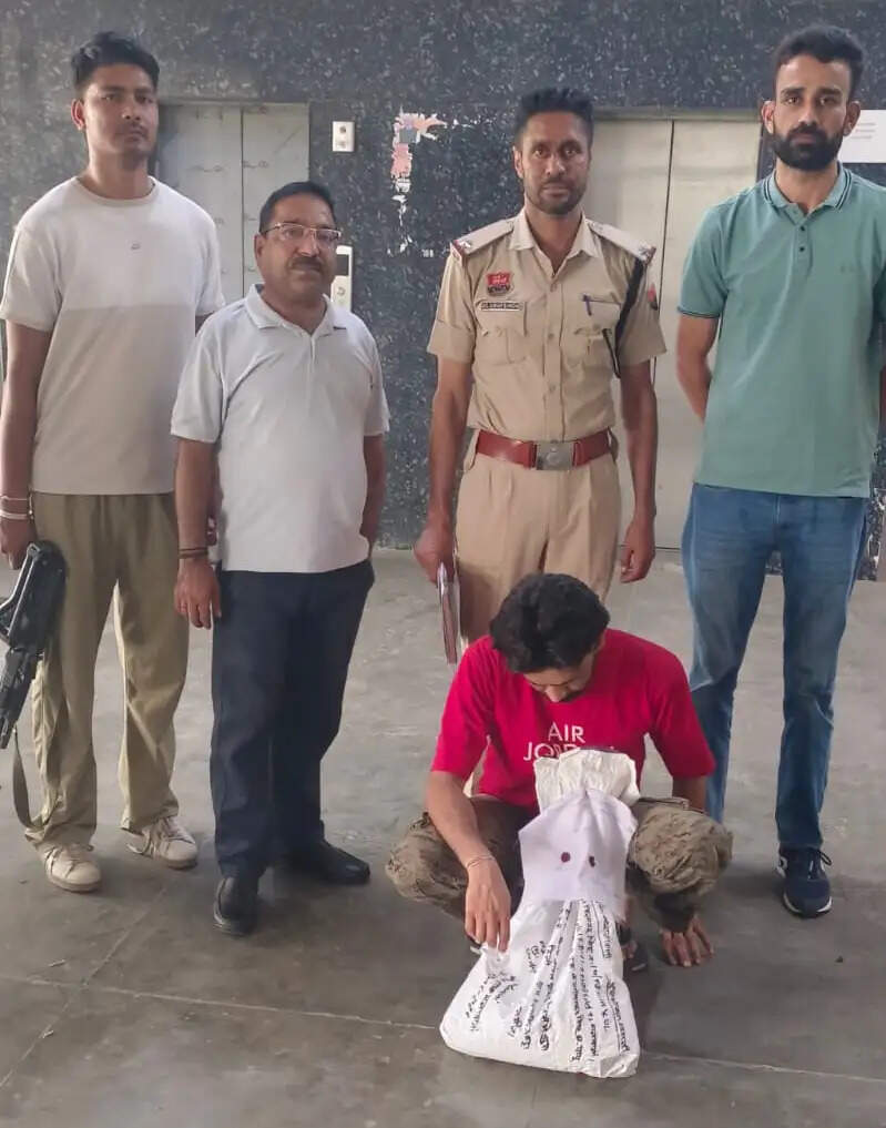 सिरसा: लाखों रुपये की हेरोइन व चूरापोस्त बरामद, छह नशा तस्कर गिरफ्तार