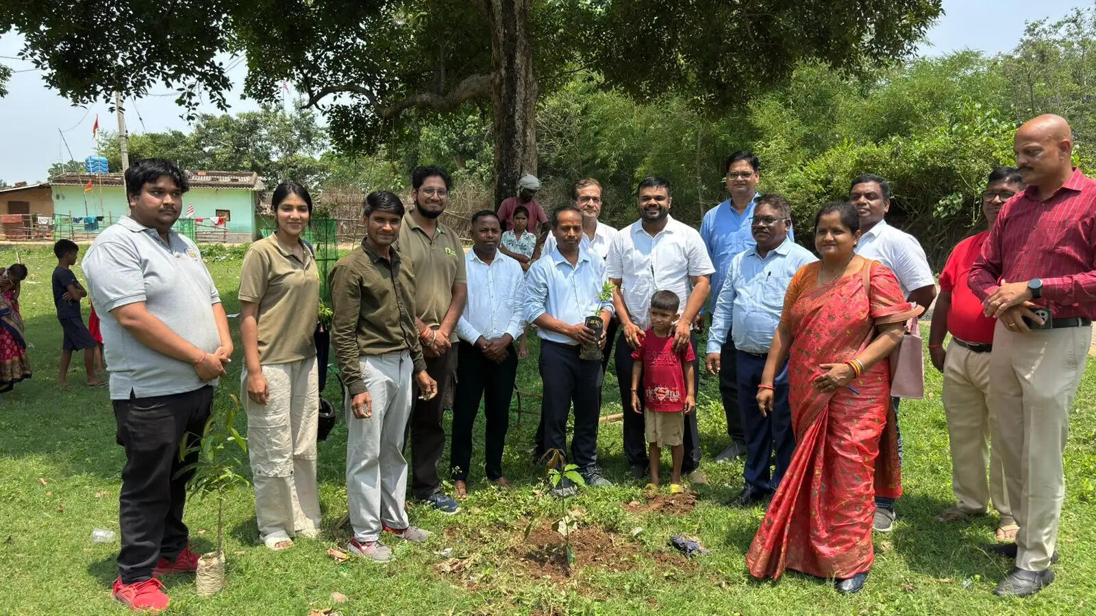 पर्यावरण को बचाएं अन्यथा उसके प्रकोप का सामना करने को रहें तैयार : डॉ नितिश