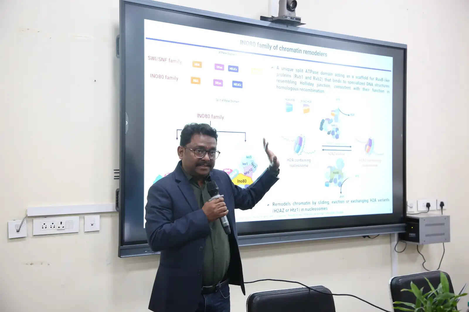 आधुनिक शोध, क्लीनिकल अनुभव और नवाचार पर केन्द्रित रही स्वास्थ्य विज्ञान संगोष्ठी