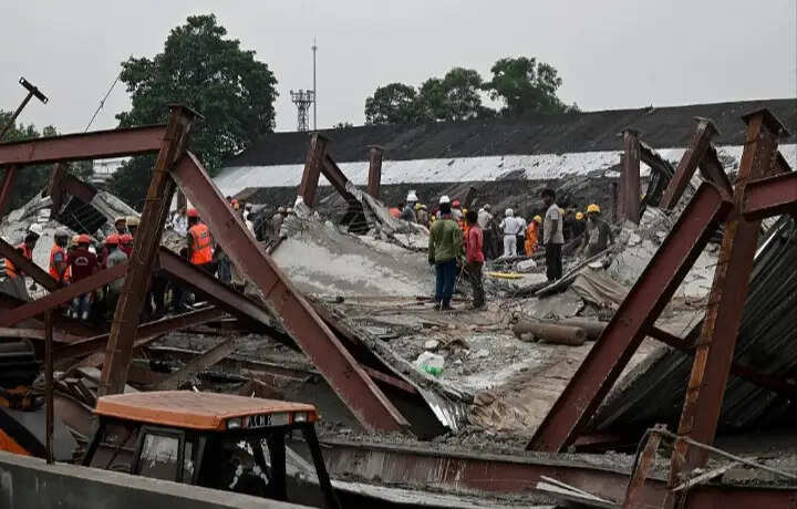 तारातला हादसे के कारणों की जांच के लिए विशेषज्ञ टीम ने शुरू किया निरीक्षण