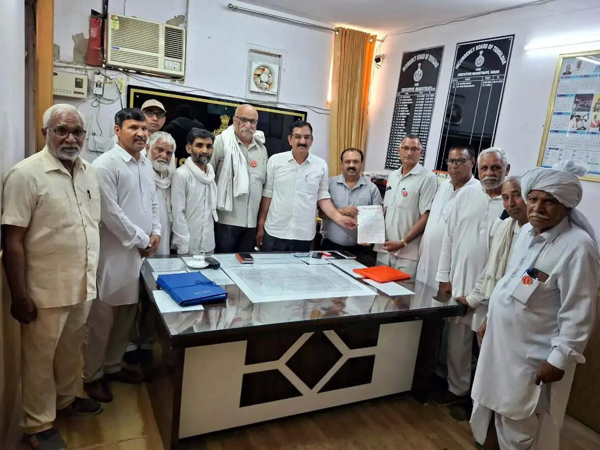 हिसार : बारिश व ओलावृष्टि से बर्बाद हुई फसलों का बीमा व मुआवजा तुरंत दिया जाए