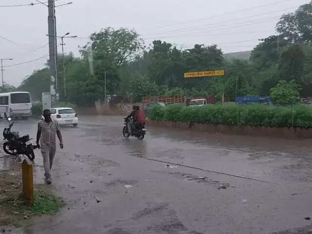 जोधपुर में मौसम बदला, कई इलाकों में हुई बारिश