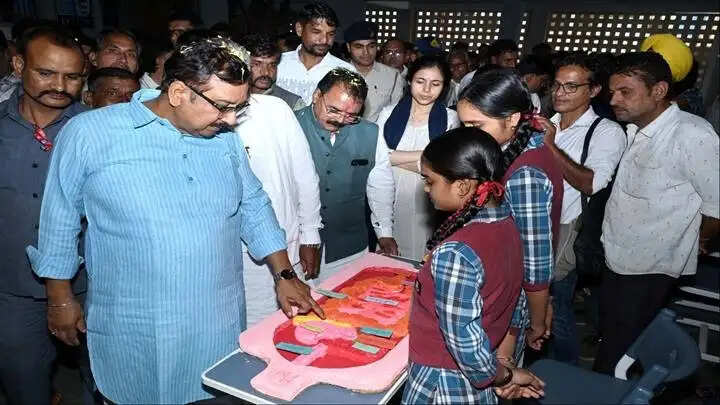 रतलामः 68 करोड़ से अधिक लागत के बिरमावल एवं रावटी सांदीपनि विद्यालयों का हुआ लोकार्पण