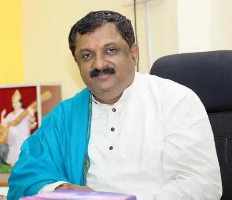 भारतीय भाषाएं राष्ट्र की सांस्कृतिक चेतना की आधारशिला : श्रीनिवास वरखेड़ी
