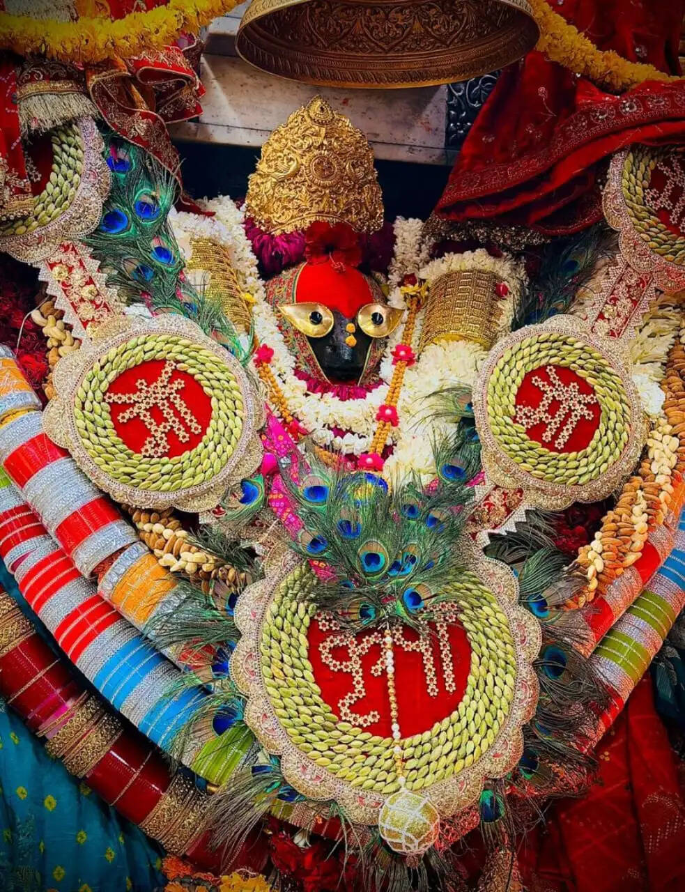 विंध्यवासिनी धाम में महाअष्टमी पर उमड़ा आस्था का सैलाब, चार लाख श्रद्धालुओं ने किया दर्शन