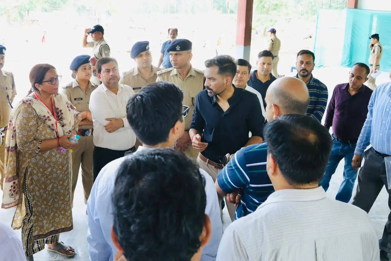 राष्ट्रपति के उत्तराखंड आगमन को लेकर शासन-प्रशासन सतर्क, डीएम ने दिए आवश्यक निर्देश