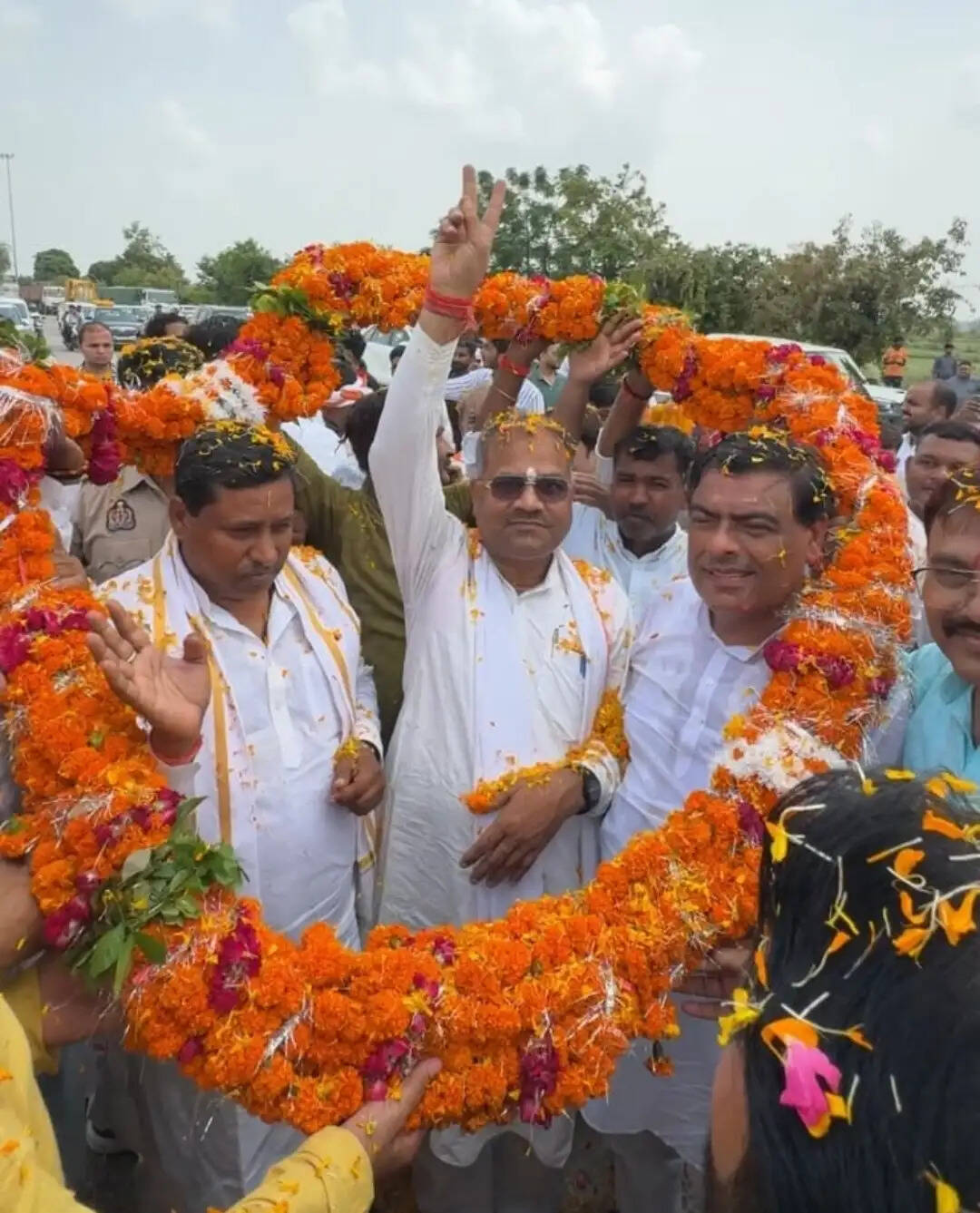 भाजपा के क्षेत्रीय अध्यक्ष रामकिशोर साहू का अनंतराम टोल प्लाजा पर भव्य स्वागत