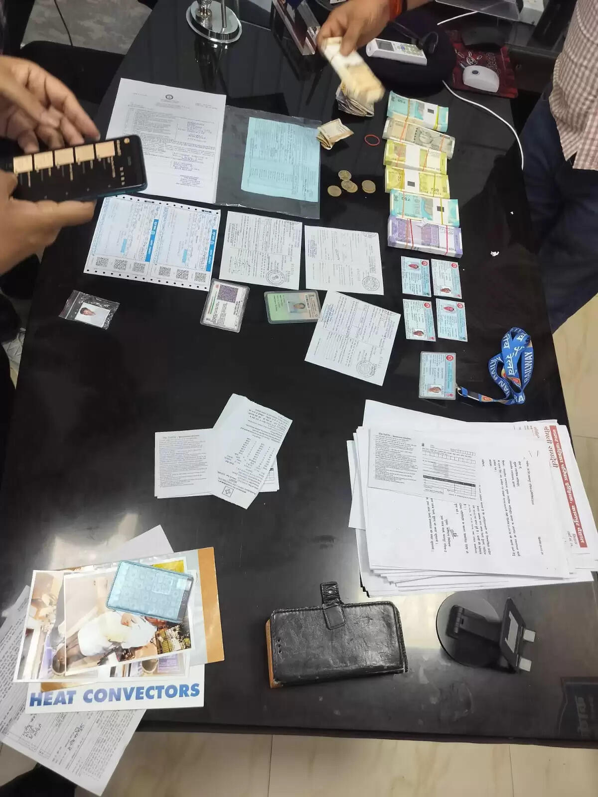 कानपुर सेंट्रल पर विजिलेंस की कार्रवाई, फर्जी रेलवे अधिकारी बनकर यात्रियों को धमकाने वाला गिरफ्तार