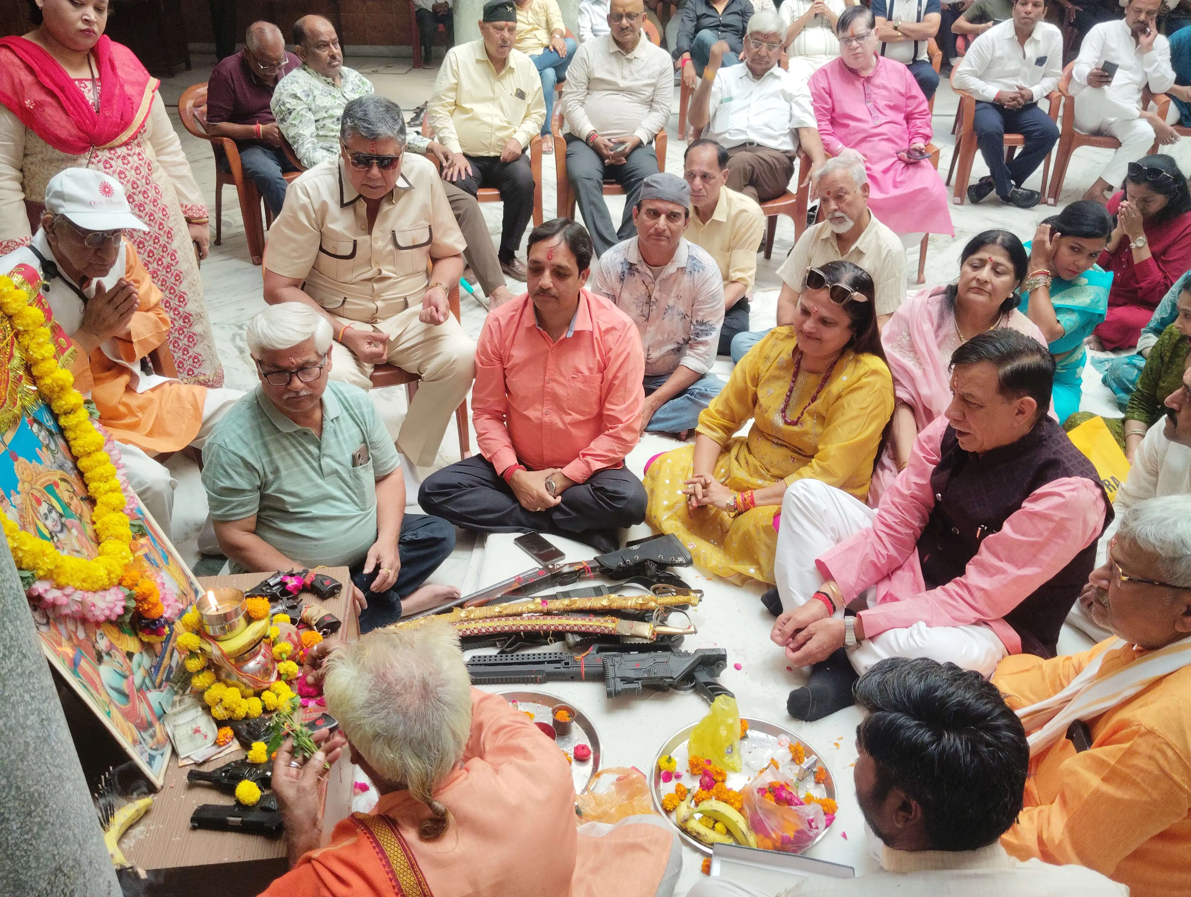 शस्त्रों का उद्देश्य अन्याय मिटाना, शास्त्रों से मिलता है ज्ञान का मार्ग : सतीश महाना