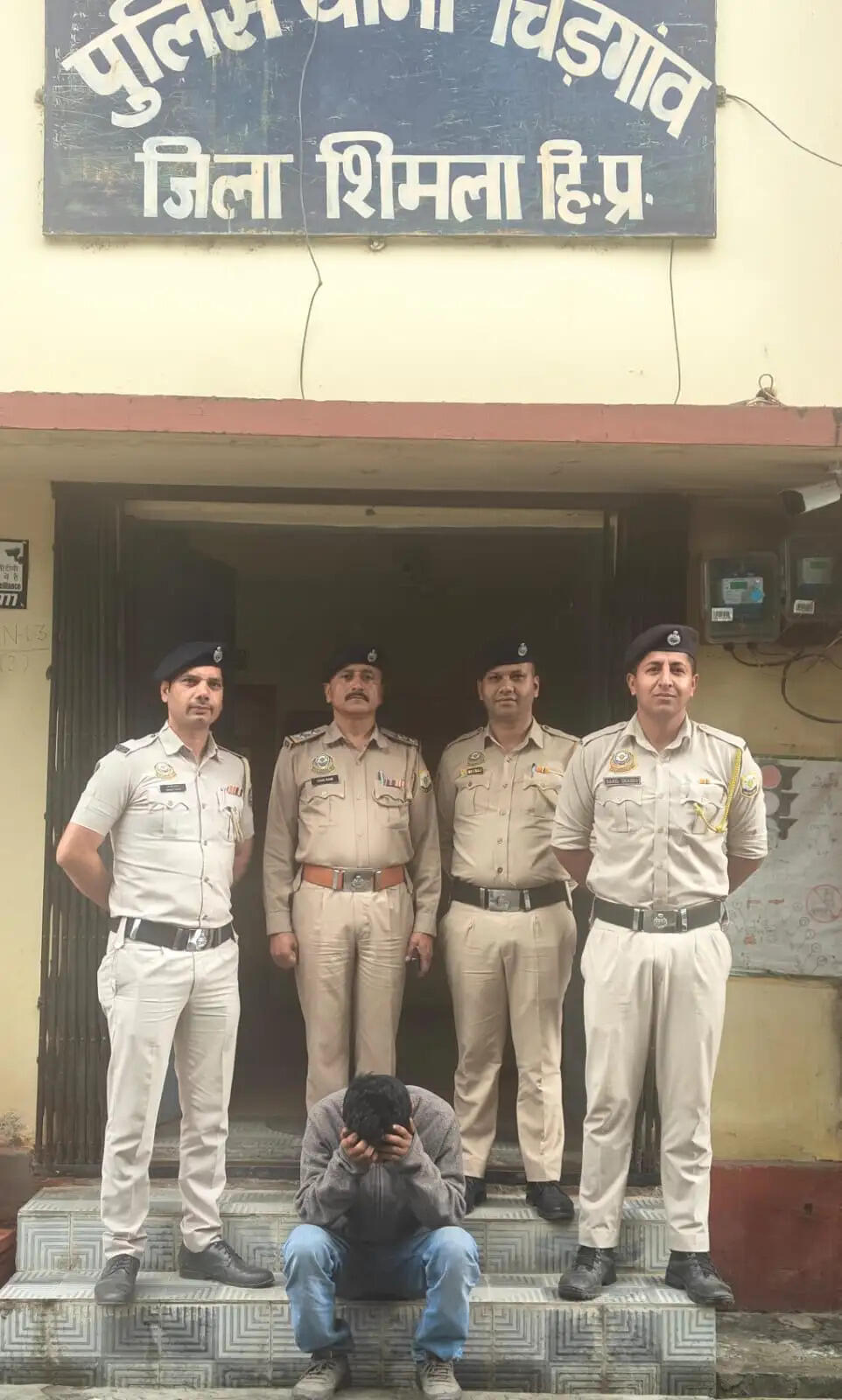 शिमला के चिड़गांव में चिट्टे के साथ युवक गिरफ्तार