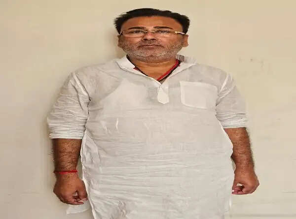 विजिलेंस ने कांग्रेस के पूर्व विधायक को लखनऊ से किया गिरफ्तार
