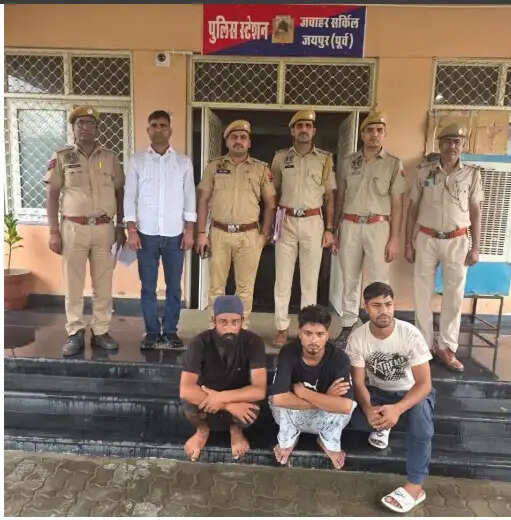 बंधक बनाकर लूटने वाली नेपाली गैंग का पर्दाफाश