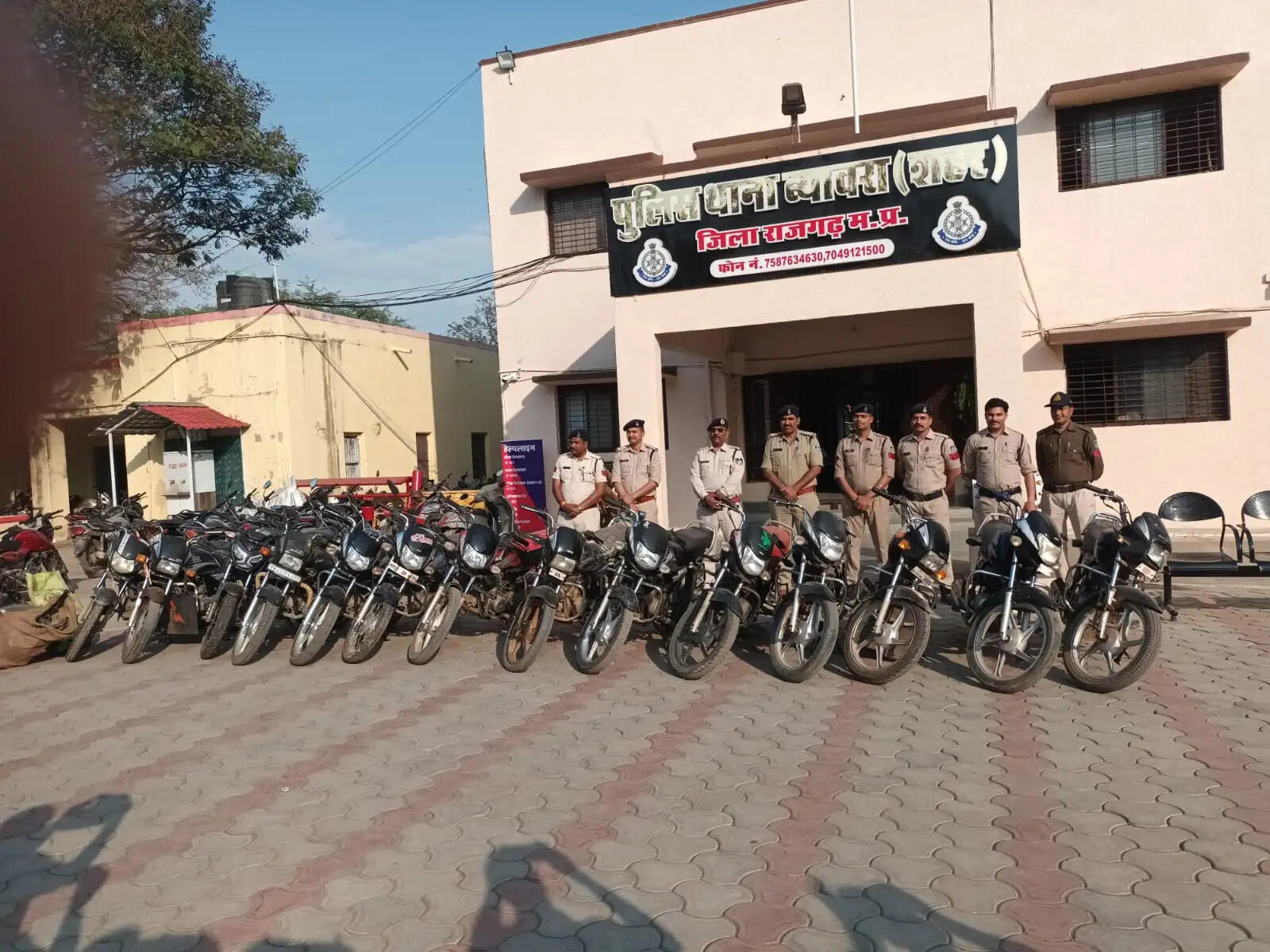 राजगढ़ः चोरी की 15 बाइकें जब्त, दो आरोपित गिरफ्तार