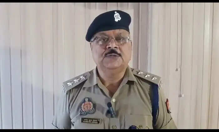 फर्रुखाबाद : झाड़ियों में मिला बिहार के युवक का शव