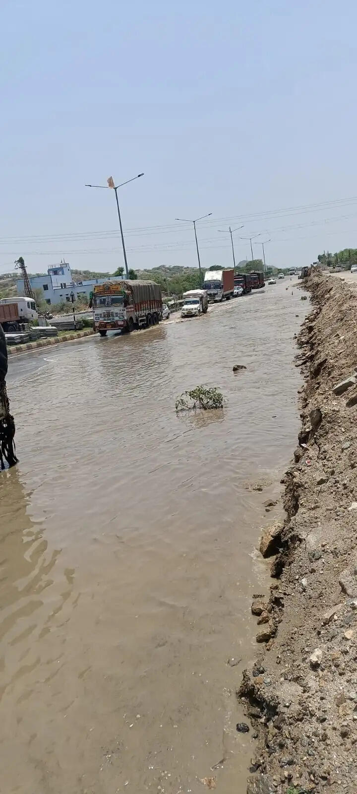 अजमेर में बीती रात हुई झमाझम से सुबह तरावट रही, दिन में उमस ने सताया