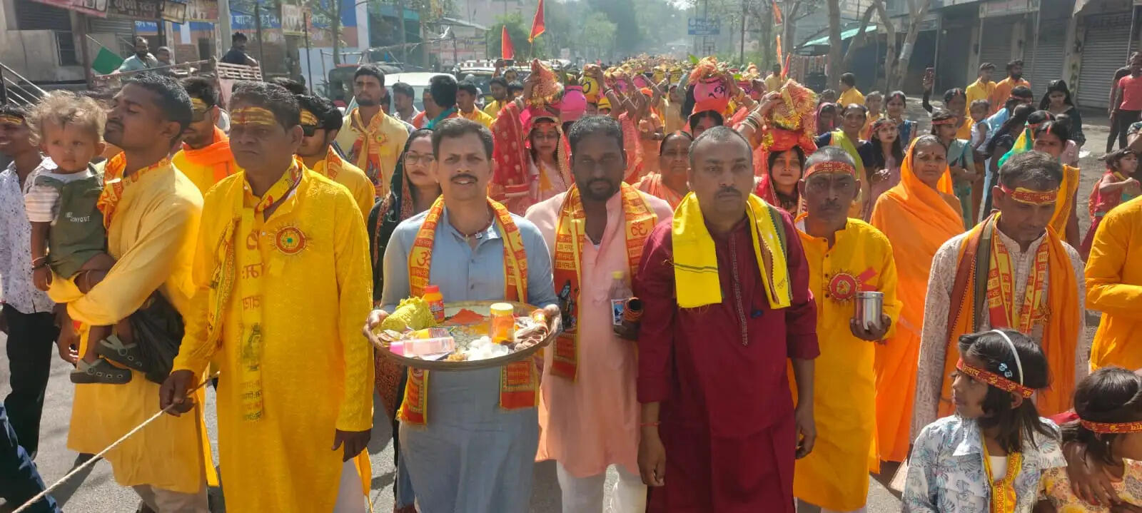 रुद्र प्राण प्रतिष्ठा महायज्ञ प्रारंभ, 1100 महिलाओं ने उठाया कलश