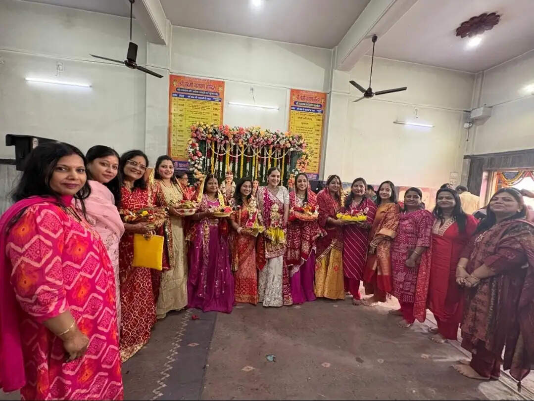 महिलाओं ने भक्तिपूर्वक की गणगौर पूजा, लजीज व्यंजनों का उठाया आनंद