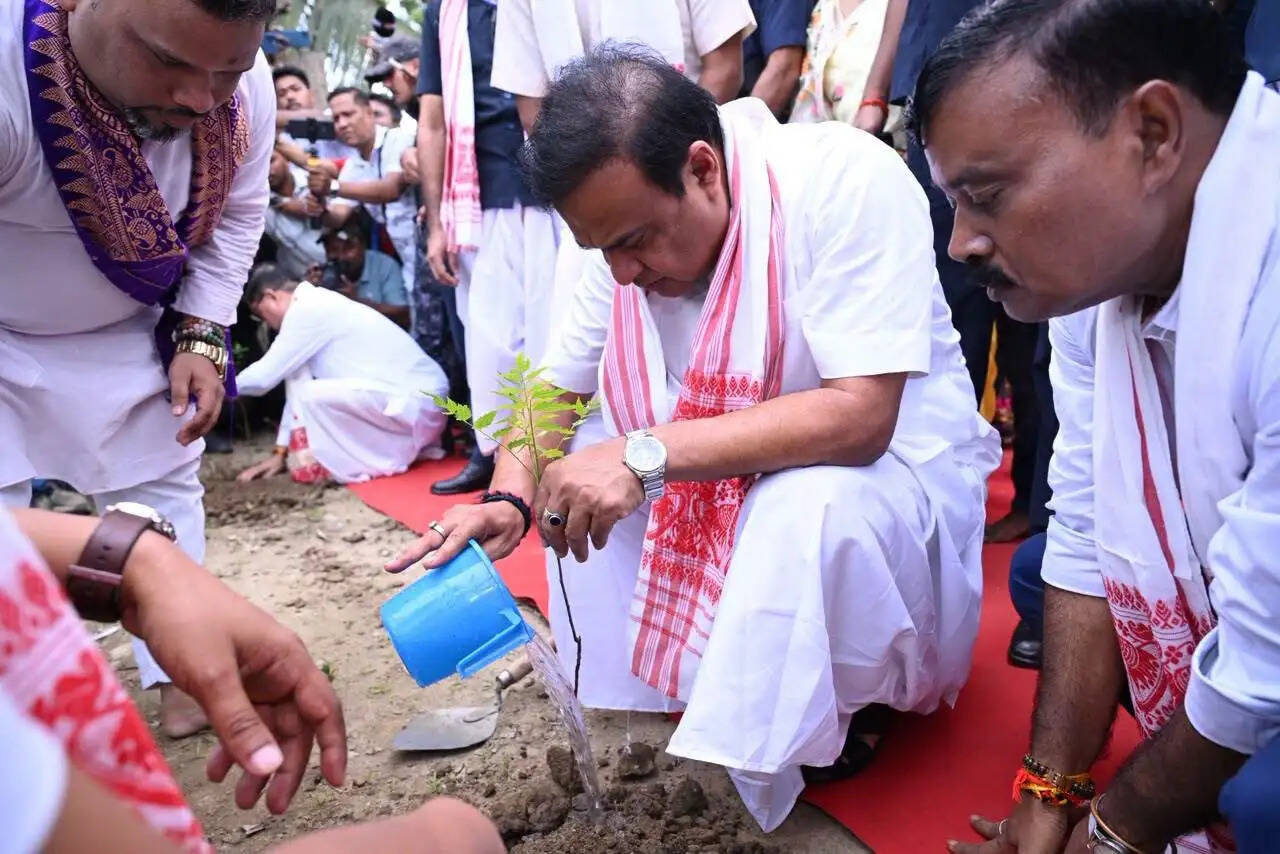 आत्मनिर्भर असम अभियान के तहत 82,219 युवाओं को 278 करोड़ की वित्तीय सहायता