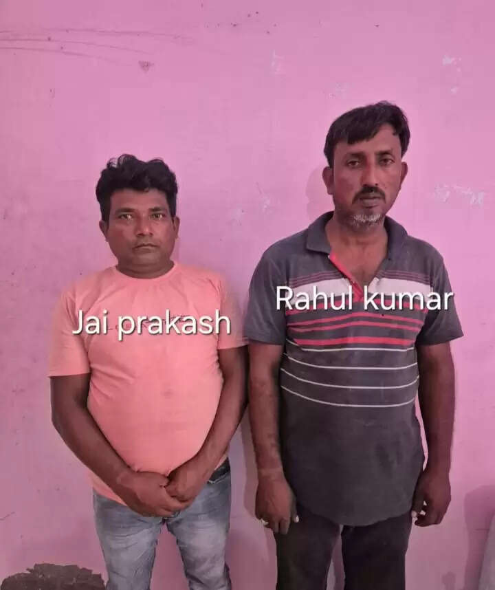 एसटीएफ ने 85 लाख के गांजा के साथ दाे तस्कराें काे किया गिरफ्तार