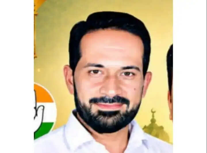 बकरा ईद शुभकामना पोस्टर को लेकर विवाद, धार्मिक भावनाएं आहत करने के आरोप में मामला दर्ज