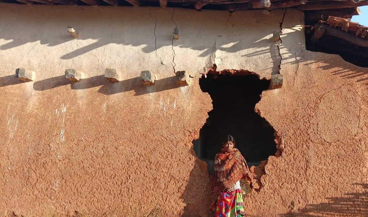 सूरजपुर : पीएम आवास से हाथी प्रभावित क्षेत्र के परिवार को मिला सुरक्षित आशियाना