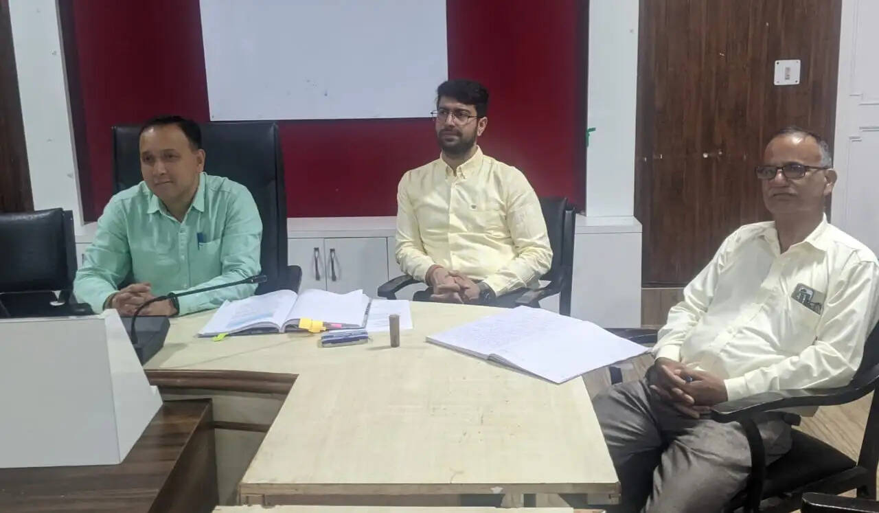 कोरम के अभाव में नहीं हो सका पंचायत समिति सुंदरनगर के अध्यक्ष एवं उपाध्यक्ष का चुनाव