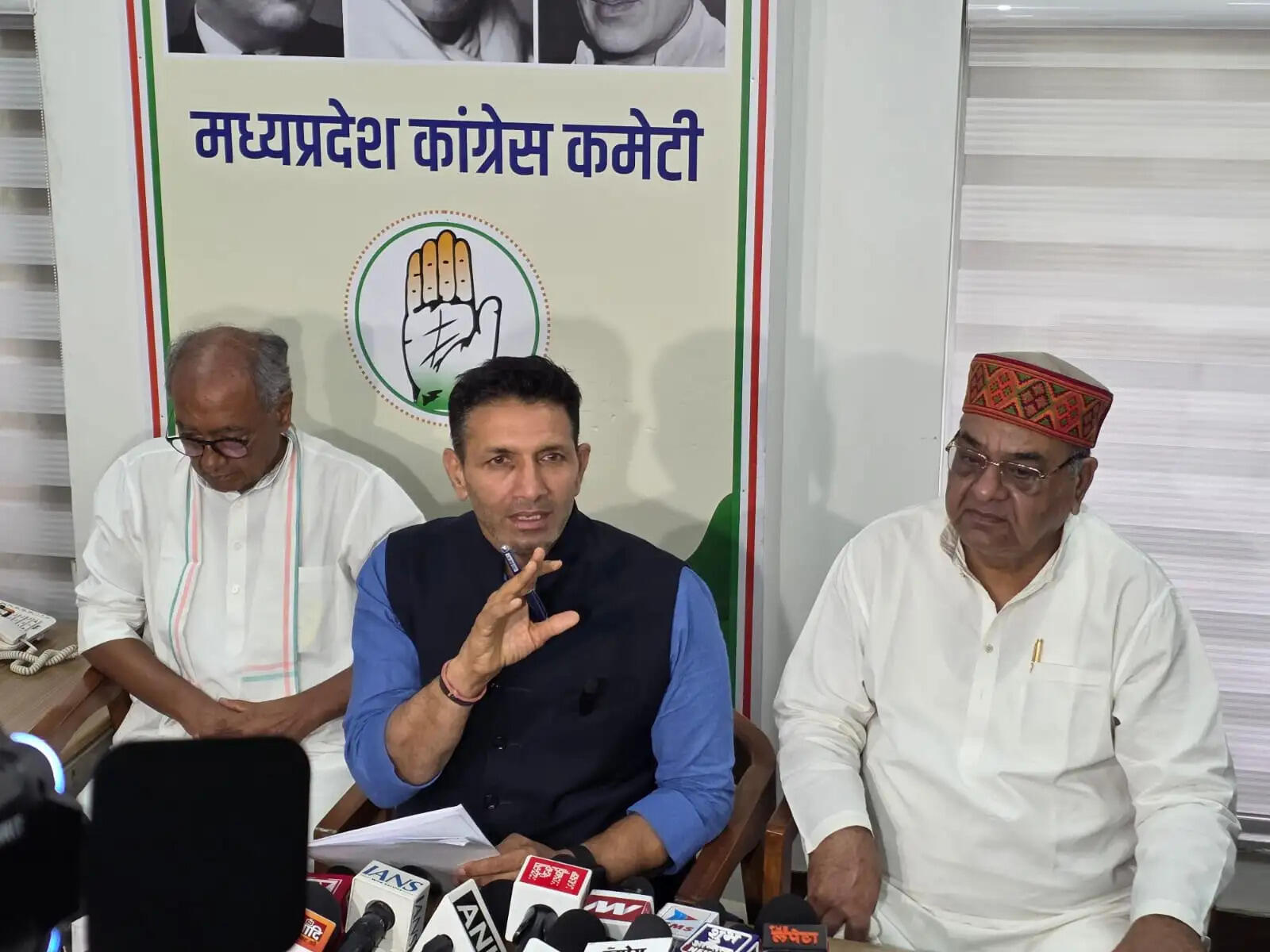 मुख्यमंत्री भूमि प्रकरण पर जवाब दें या इस्तीफा दें, कांग्रेस चलाएगी चरणबद्ध आंदोलन: जीतू पटवारी