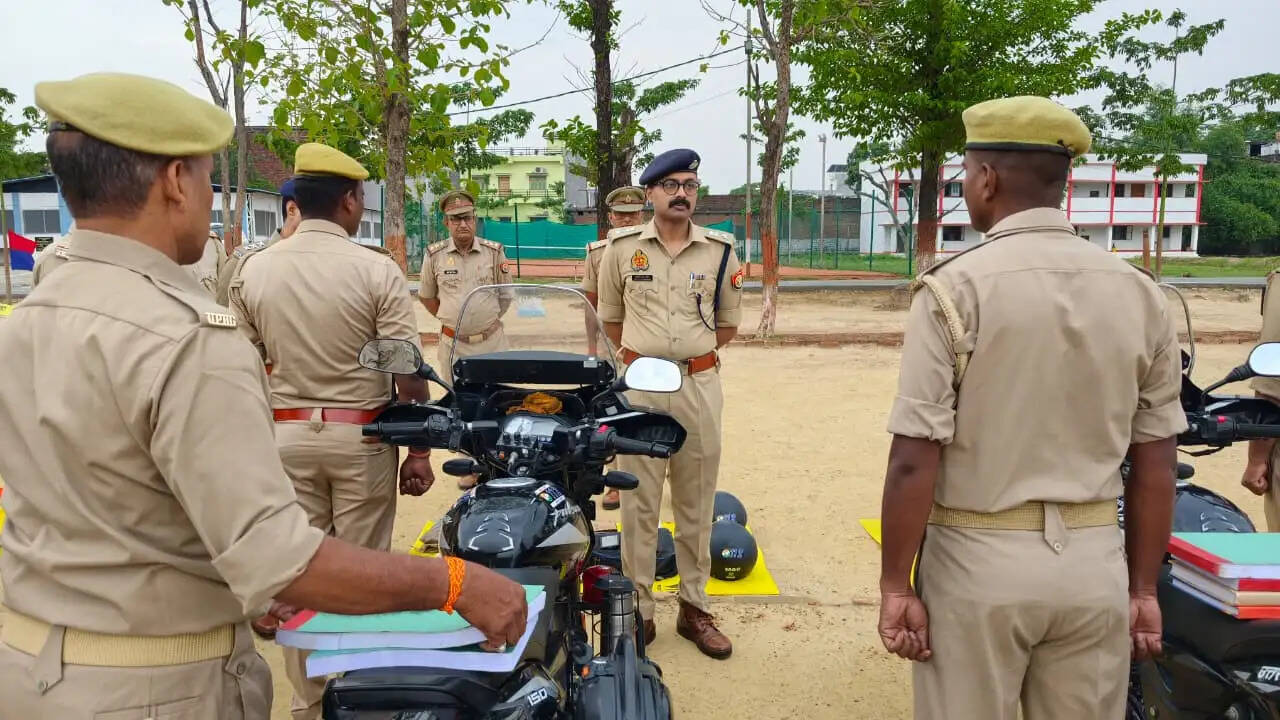 पुलिसिंग के लिए शारीरिक और मानसिक रूप से मजबूत रहना जरूरी: एसपी