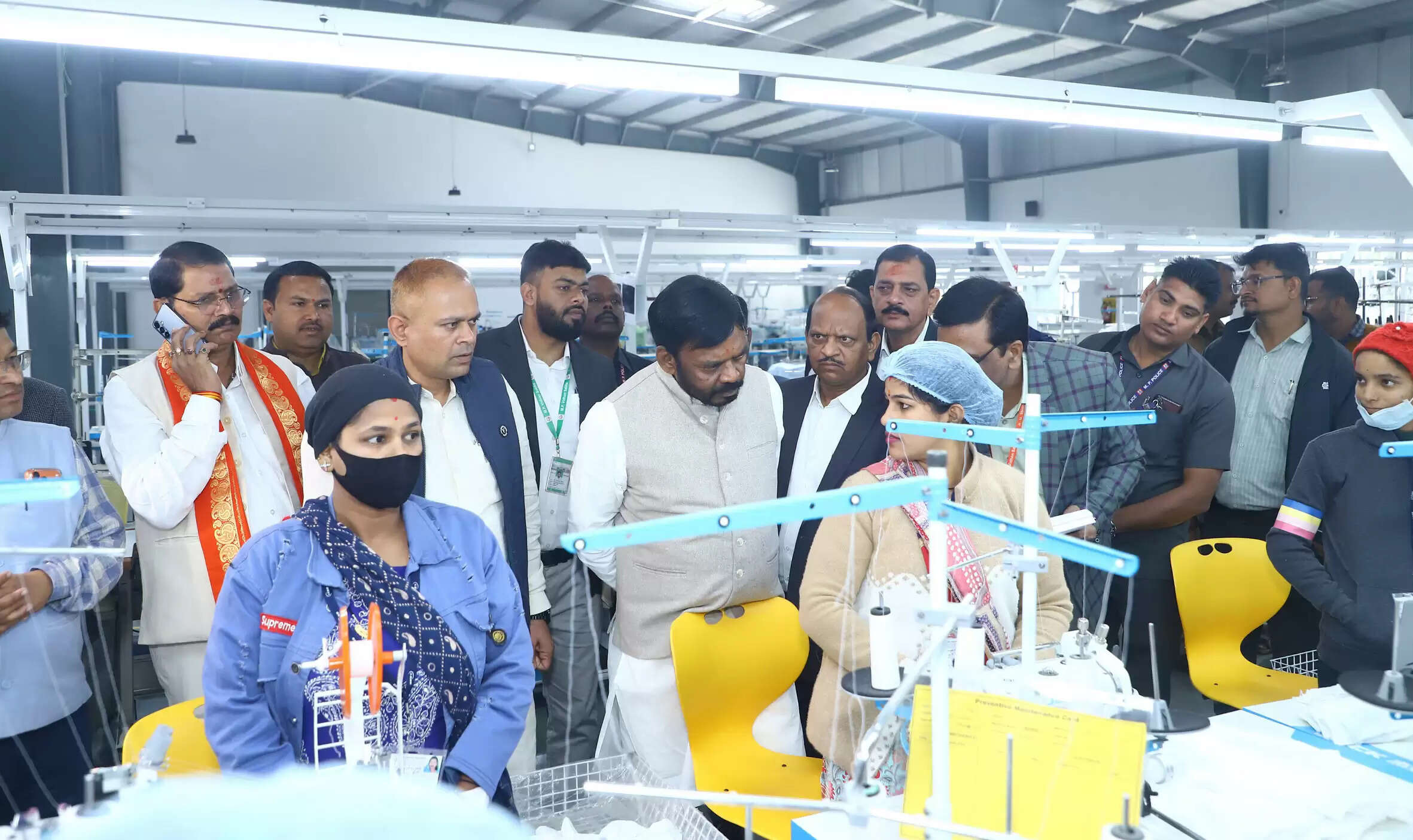 उज्जैनः विधानसभा समिति ने किया औद्योगिक गतिविधियों और विकास योजनाओं का  दौरा