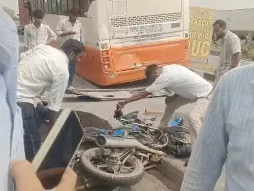 हरियाणा रोडवेज बस की टक्कर से मामा-भांजी की मौत, महिला गंभीर घायल