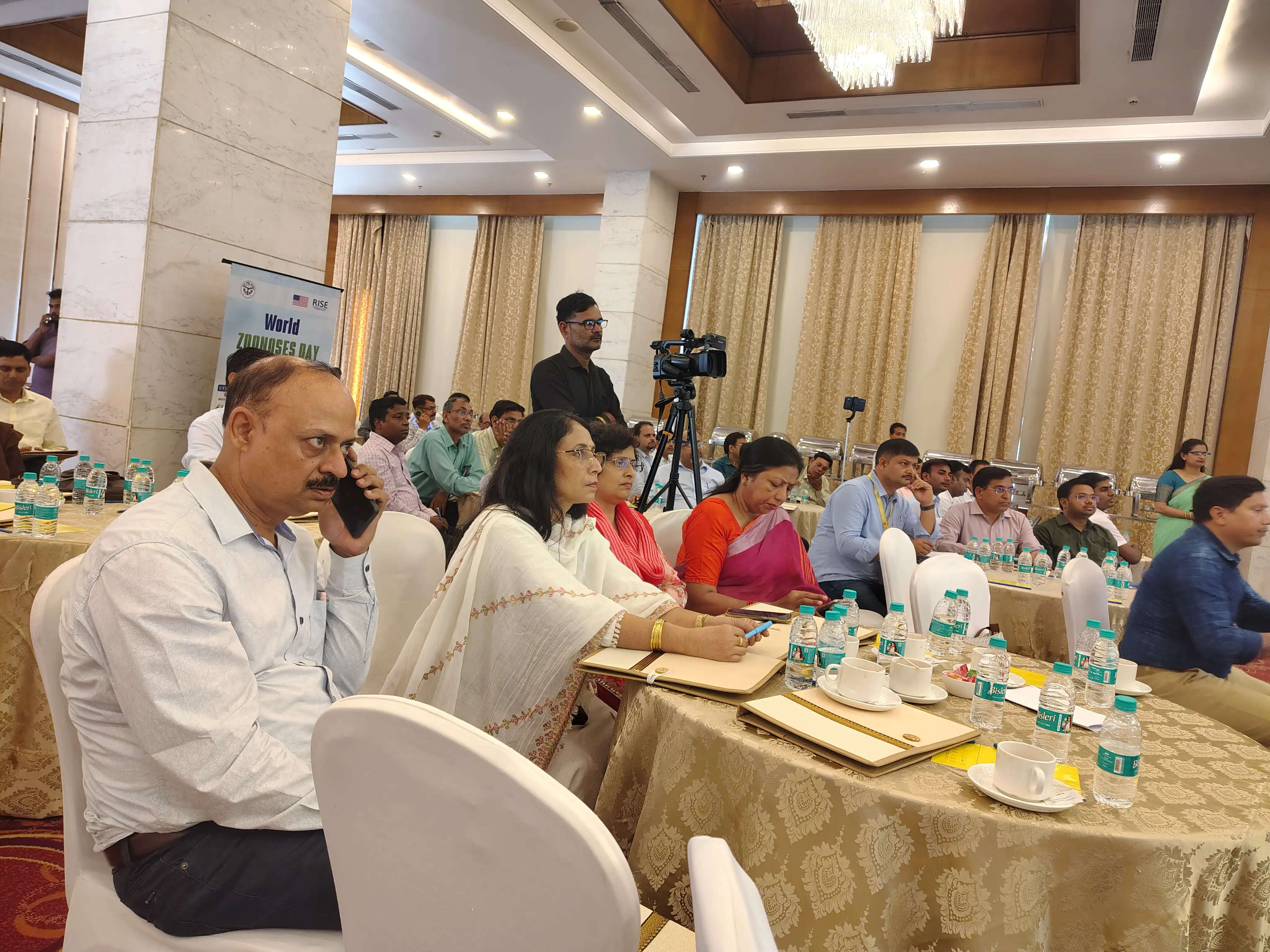 पशुओं से मनुष्यों में फैलने वाले रोगों की रोकथाम के लिए कार्यशाला