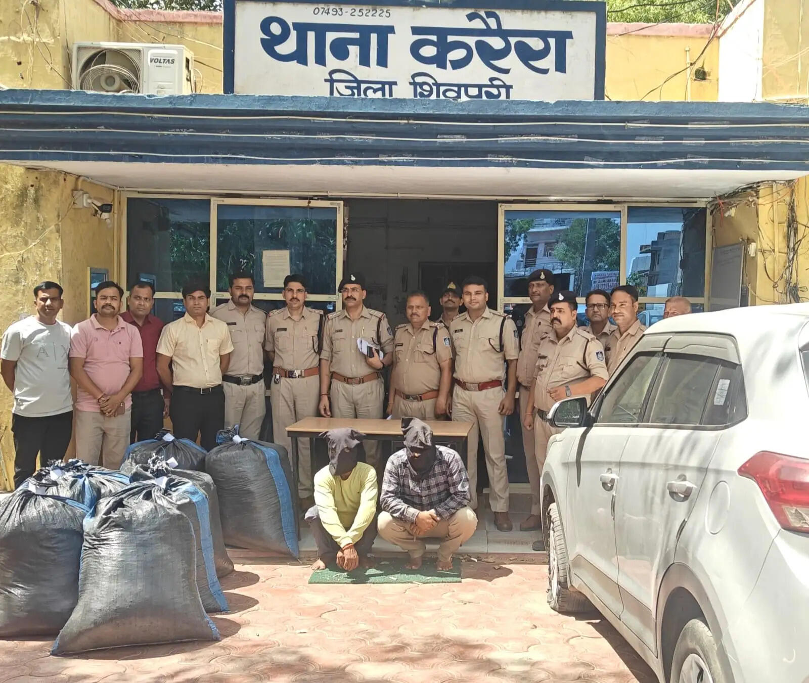 करैरा पुलिस की बड़ी कार्रवाई, 38 लाख कीमत का 194 किलो गांजा सहित,&nbsp;दो तस्कर गिरफ्तार