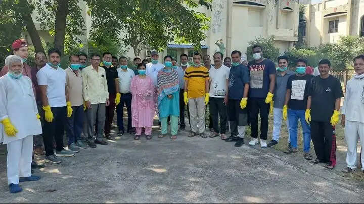 विदिशाः शासकीय कार्यालयों में सेवा संकल्प अभियान के तहत गूंजा स्वच्छता का संदेश