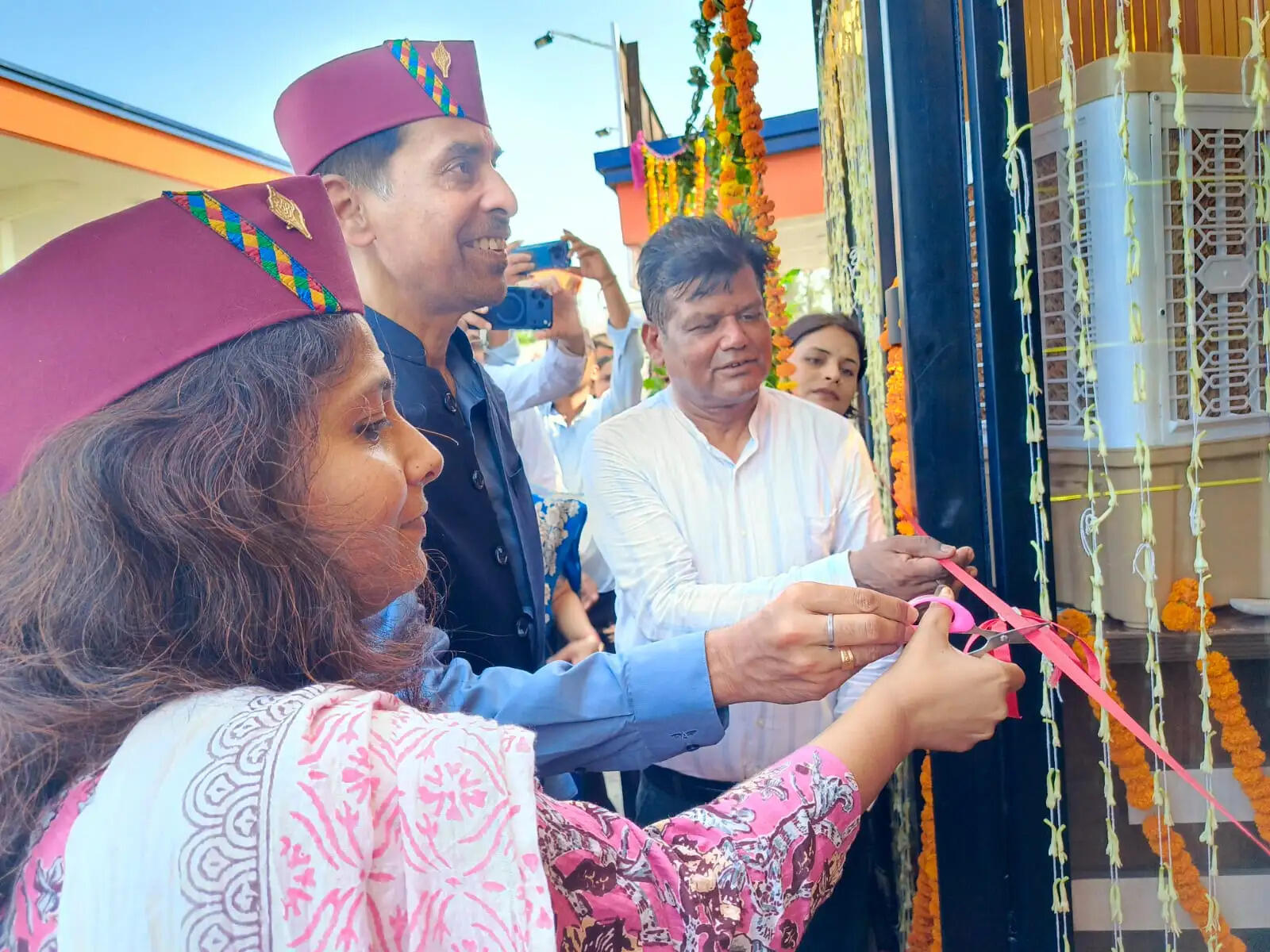 'हिलांस' रिटेल आउटलेट से स्वयं सहायता समूहों के उत्पादों को मिलेगा स्थायी बाजार