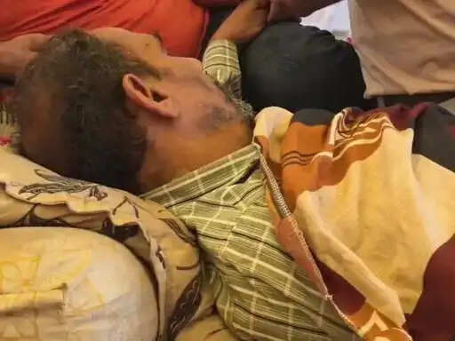 रीवा:&nbsp;कल्पना मिश्रा माैत&nbsp;मामले&nbsp;में पिता की भूख हड़ताल 10वें दिन भी जारी, स्वास्थ्य बिगड़ा, कांग्रेस के धरने में पहुंचे जीतू पटवारी