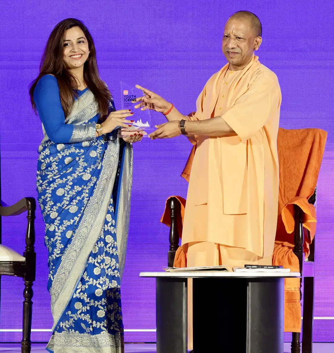 कभी बेटियों का स्कूल जाना था मुश्किल, आज रात दो बजे भी बेखौफ लौटती हैं घर : मुख्यमंत्री योगी आदित्यनाथ