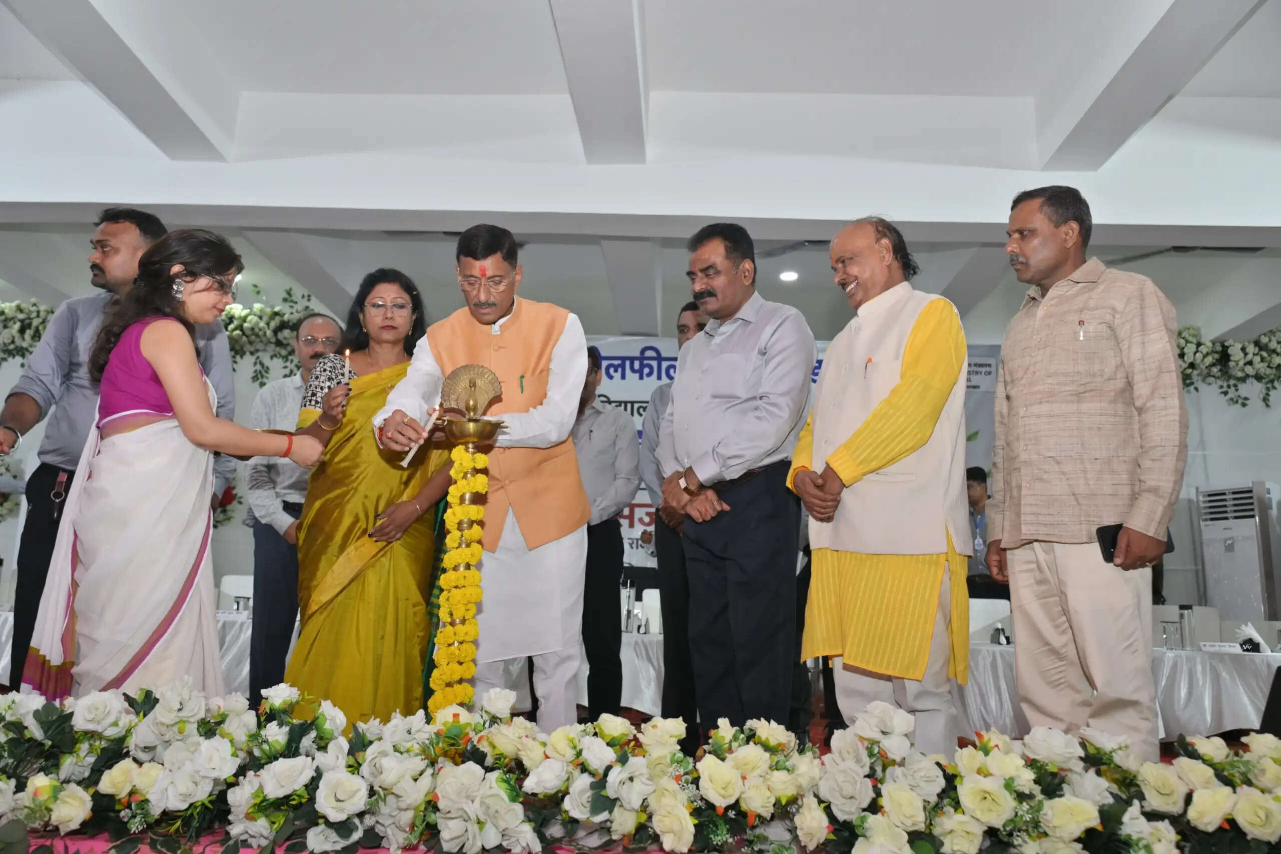 केंद्रीय विद्यालय, डकरा का संजय सेठ ने किया उद्घाटन